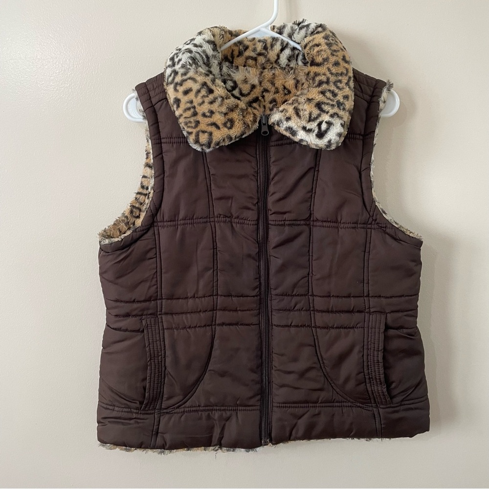 Girls Reversible Chita Print Faux Fur Brown Vest (size: L)
